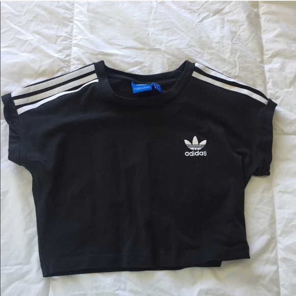 Sold🚫 Adidas crop top - Picture 2 of 5
